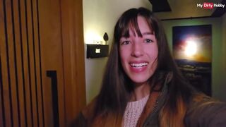 Német zsenge mostohalány leszopja apuci farkát a zuhanyban