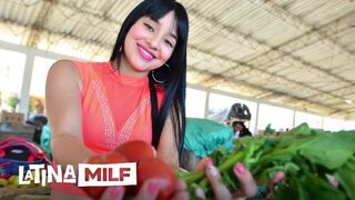 Sofia Galindo forró latina hátsó lyukát keményen megdugják szaftos bulában