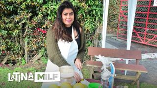 Carmen Lara éhes milf cunija kap mély baszást forró felvétel és légyott közben