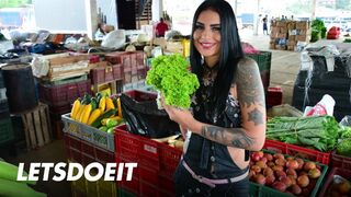 Csoki gádzsi melina zapata felvett mély dugásra korosodó puncijába - argentin milf