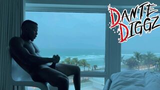 Hurrikán idején magányos bujálkodás south beach-en